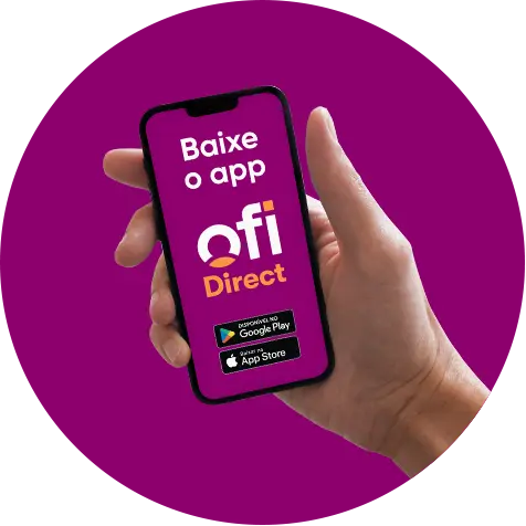 Mão segurando um smartphone com o app ofi Direct aberto